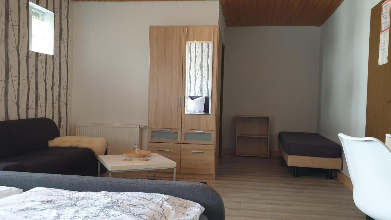 فندق Gastehaus Back Reinsfelder Hof الغرفة الصورة
