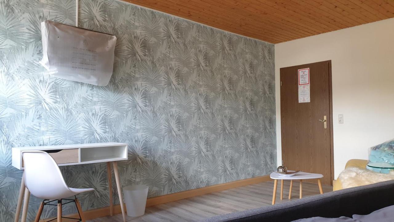 فندق Gastehaus Back Reinsfelder Hof الغرفة الصورة